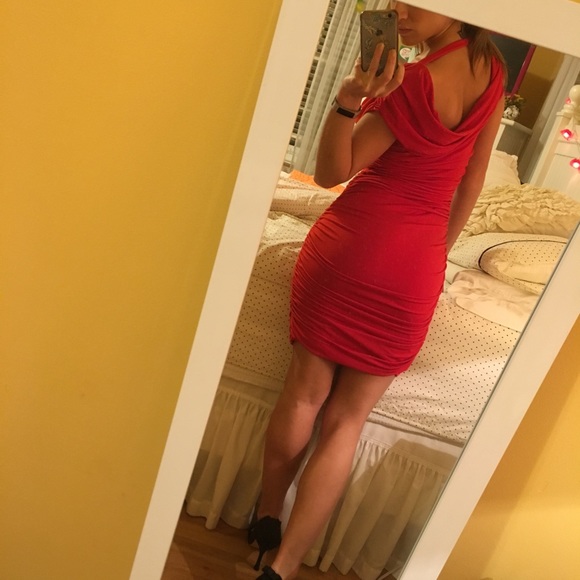 Express red minidress - Picture 3 of 3